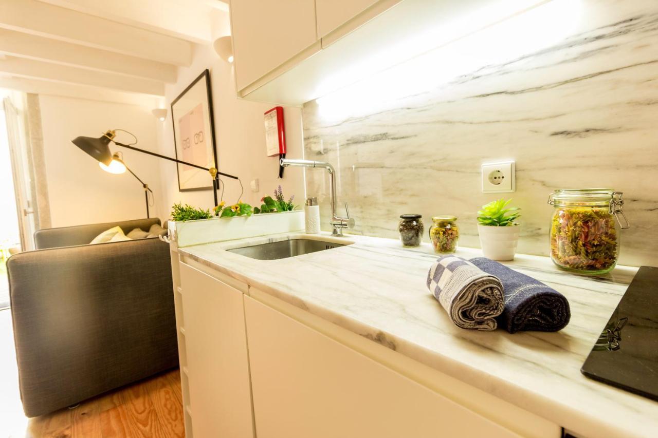 Guest H4U - Bonjardim Terrasse Center Apartment Porto Exterior photo